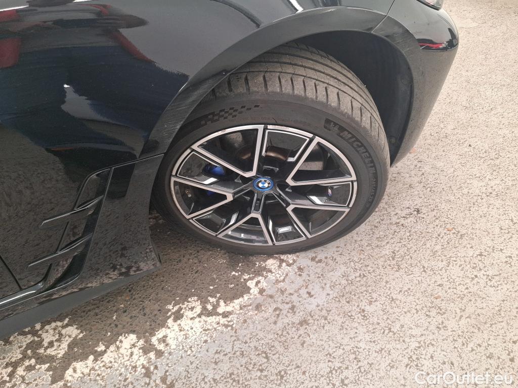  Bmw  Serie 4 BMW i4 / 2021 / 5P / Berline eDrive40 340ch M Sport BVA8 #31