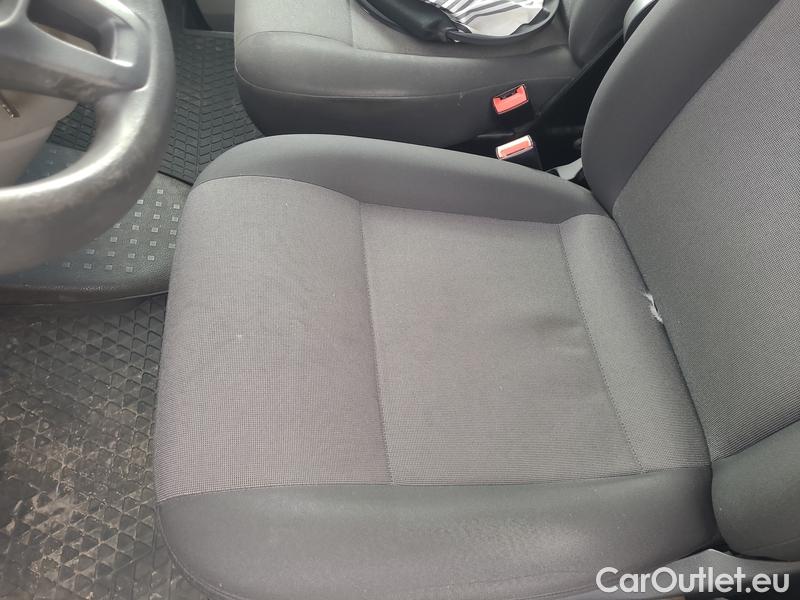  Volkswagen  Transporter T6  (2015) Transp.TDI75 DR 4d #14