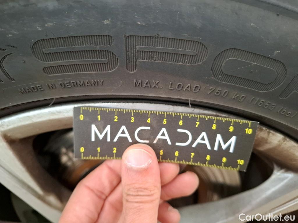  Audi  A4  Berline 30 TDI Business line 2.0 TDI 135CV BVA7 E6d #32