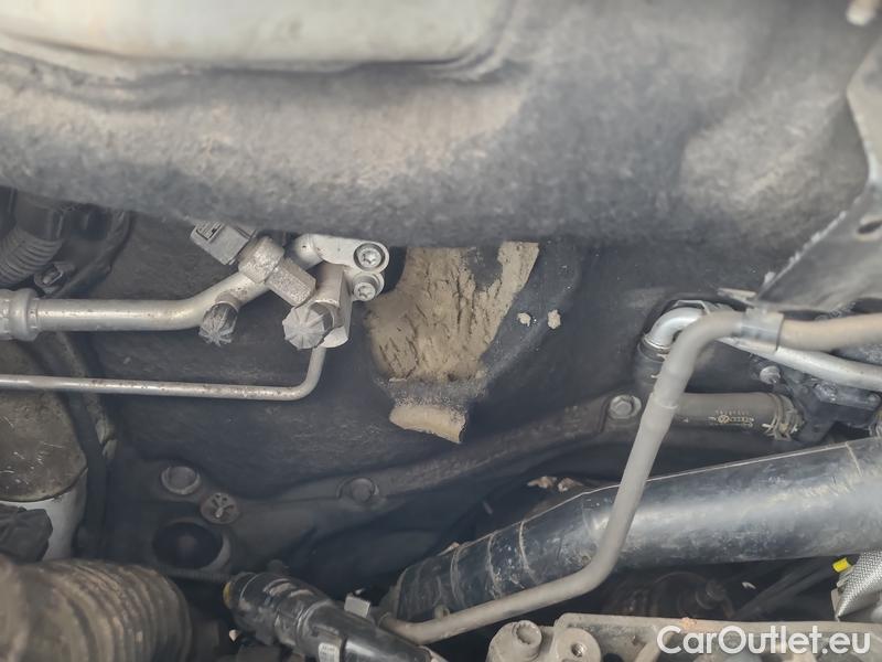  Volkswagen  Transporter T6  (2015) Transp.TDI75 DR 4d #16