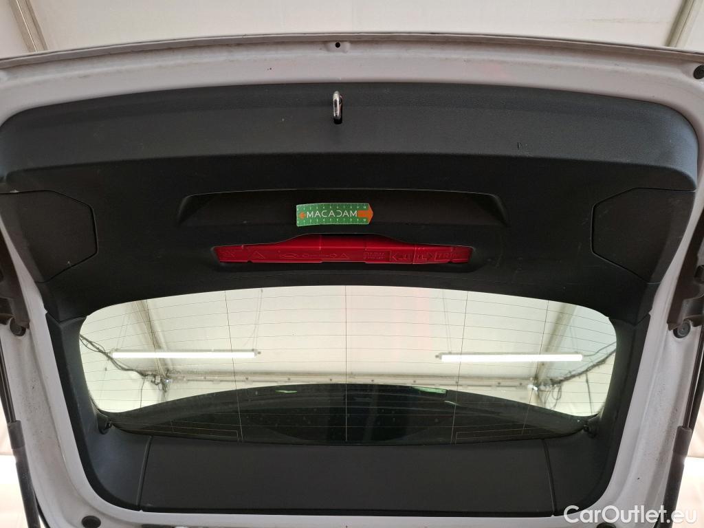  Bmw  Serie 1 BMW Série 1 / 2019 / 5P / Berline 1.5 116D Business Design #44