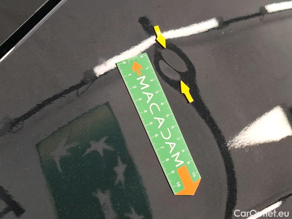  KIA  Sportage KIA  / 2021 / 5P / SUV 1.6 T-GDI 150 MHEV DCT7 DESIGN #40