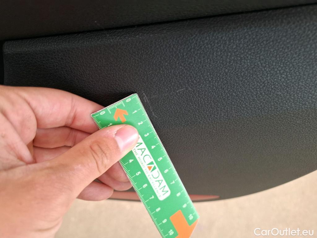  Hyundai  Tucson HYUNDAI  / 2018 / 5P / SUV 1.6 CRDI 115 HYBRID 48V CREATIVE #22