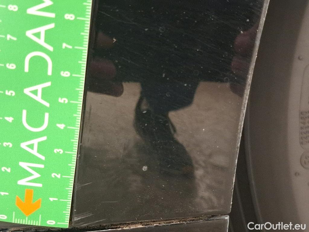  KIA  Sportage KIA  / 2021 / 5P / SUV 1.6 T-GDI 150 MHEV DCT7 DESIGN #56