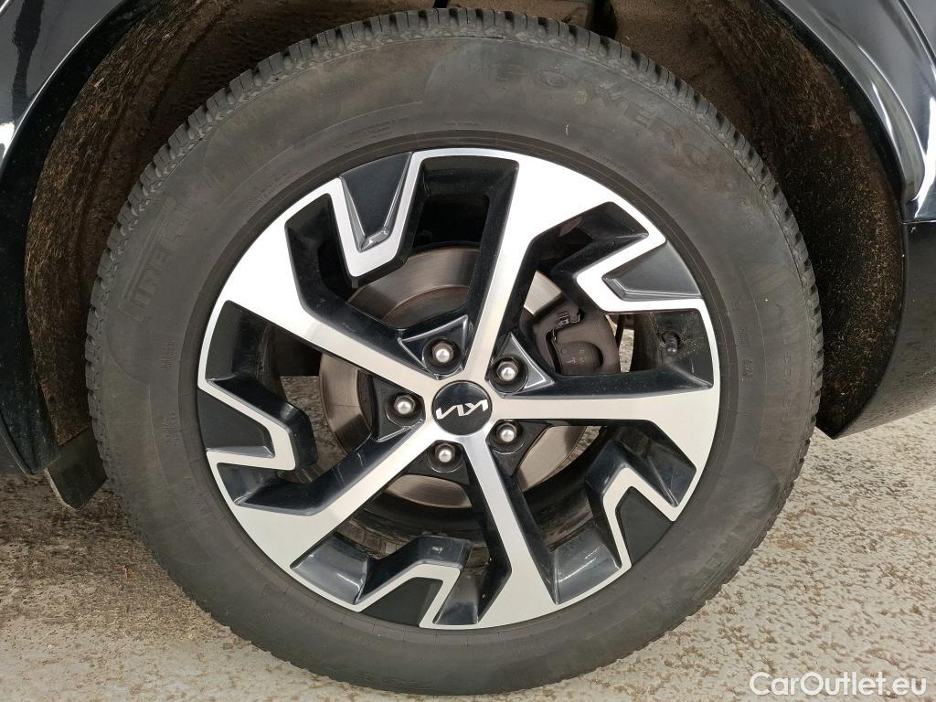  KIA  Sportage KIA  / 2021 / 5P / SUV 1.6 T-GDI 150 MHEV DCT7 DESIGN #20