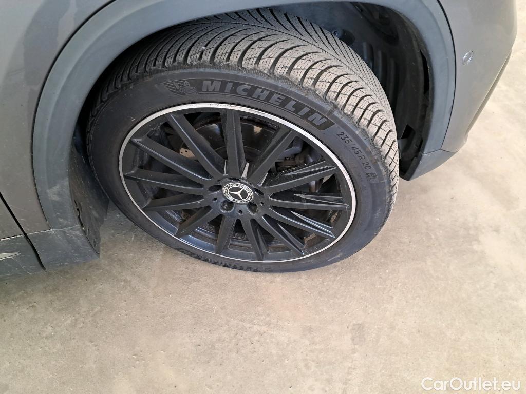  Mercedes  GLA MERCEDES-BENZ  / 2020 / 5P / SUV 2.0  220D AMG LINE 4MATIC DCT #14