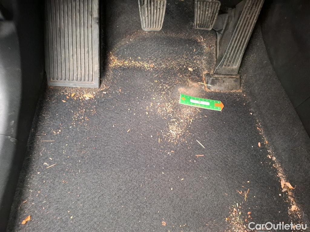  Hyundai  Tucson HYUNDAI  / 2018 / 5P / SUV 1.6 CRDI 115 HYBRID 48V CREATIVE #18