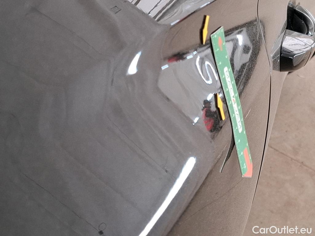  Hyundai  Tucson HYUNDAI  / 2018 / 5P / SUV 1.6 CRDI 115 HYBRID 48V CREATIVE #31