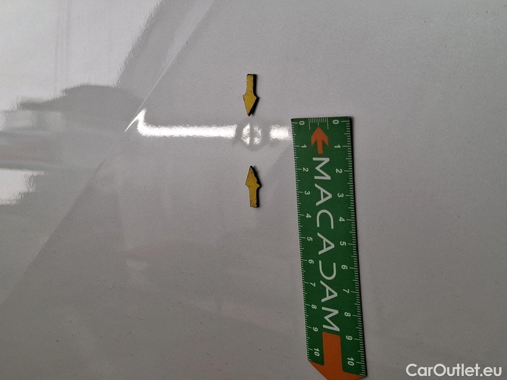  Peugeot  2008  Allure Business 1.5 HDi 130CV BVA8 E6d #38