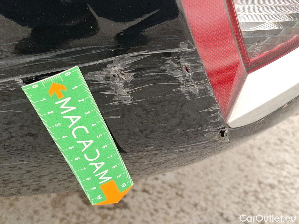  KIA  Sportage KIA  / 2021 / 5P / SUV 1.6 T-GDI 150 MHEV DCT7 DESIGN #6