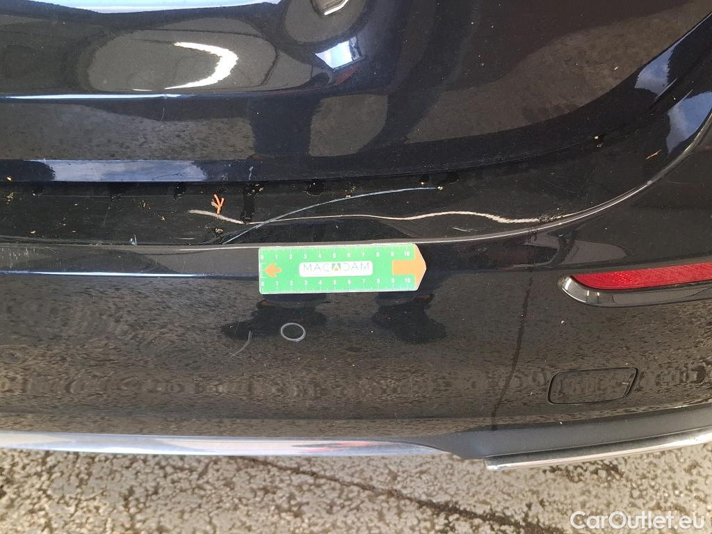  Mercedes  A-Klasse MERCEDES-BENZ Classe A Compact / 2018 / 5P / Berline A 250 e Progressive Line 8G-DCT #2