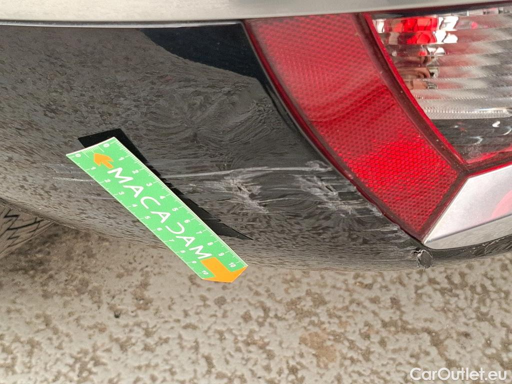  KIA  Sportage KIA  / 2021 / 5P / SUV 1.6 T-GDI 150 MHEV DCT7 DESIGN #8