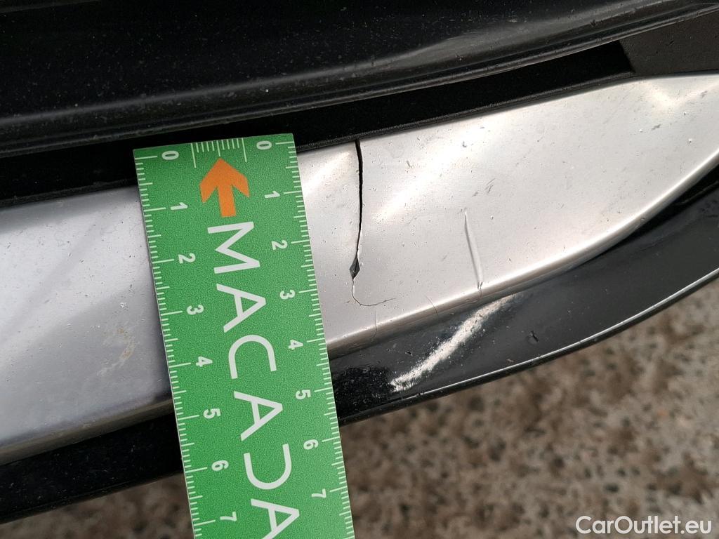  KIA  Sportage KIA  / 2021 / 5P / SUV 1.6 T-GDI 150 MHEV DCT7 DESIGN #12