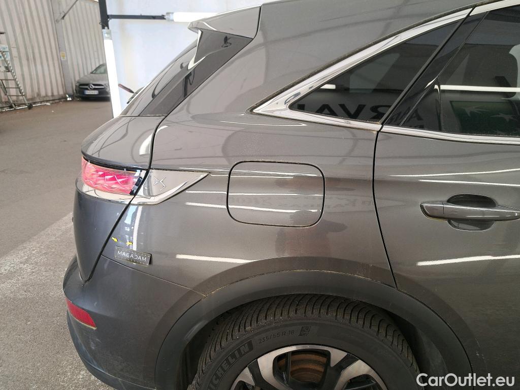  DS  DS7 DS DS 7 Crossback / 2017 / 5P / SUV BlueHDi 130 Auto Executive #25