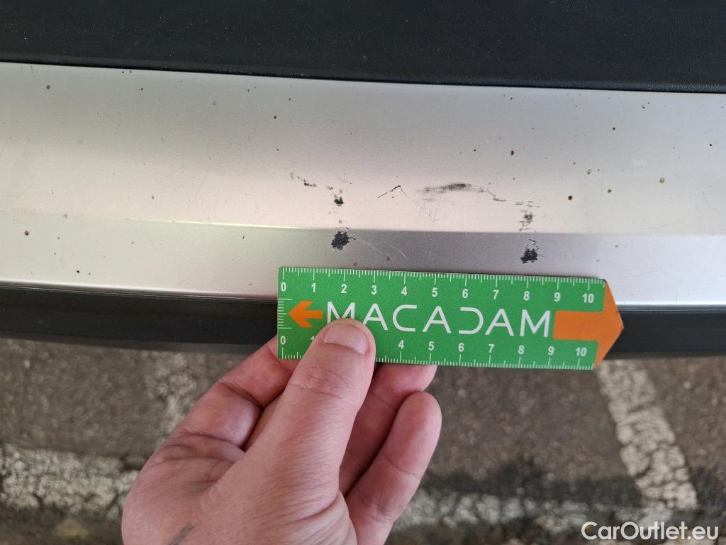  Peugeot  2008  Allure Business 1.5 HDi 130CV BVA8 E6d #23