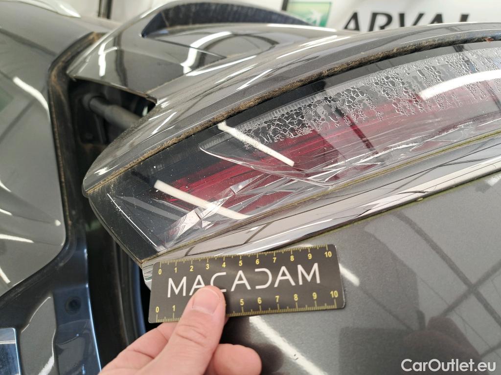  DS  DS7 DS DS 7 Crossback / 2017 / 5P / SUV BlueHDi 130 Auto Executive #6