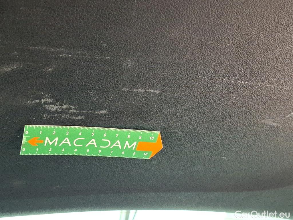  KIA  Sportage KIA  / 2021 / 5P / SUV 1.6 T-GDI 150 MHEV DCT7 DESIGN #31