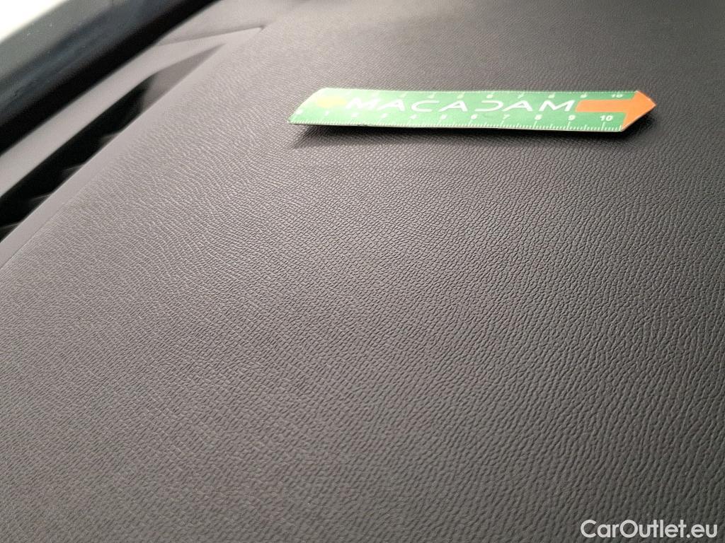  Peugeot  2008  Allure Business 1.5 HDi 130CV BVA8 E6d #34