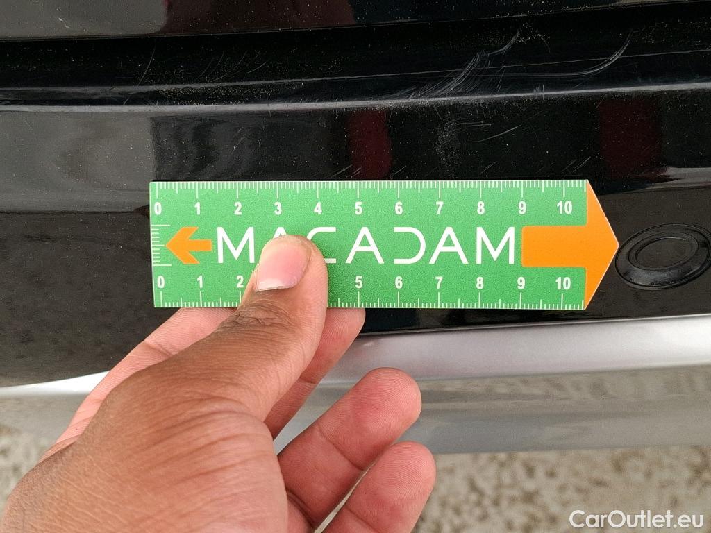  KIA  Sportage KIA  / 2021 / 5P / SUV 1.6 T-GDI 150 MHEV DCT7 DESIGN #9