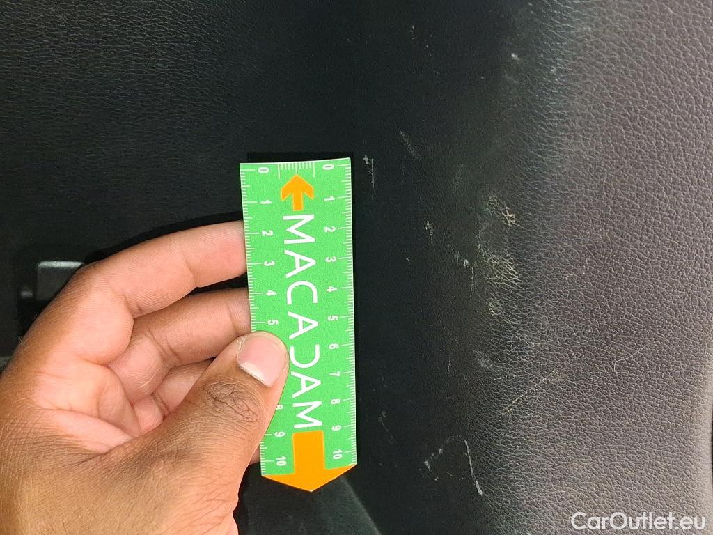  KIA  Sportage KIA  / 2021 / 5P / SUV 1.6 T-GDI 150 MHEV DCT7 DESIGN #24