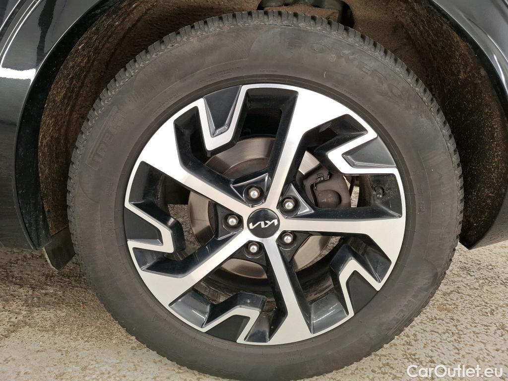  KIA  Sportage KIA  / 2021 / 5P / SUV 1.6 T-GDI 150 MHEV DCT7 DESIGN #48