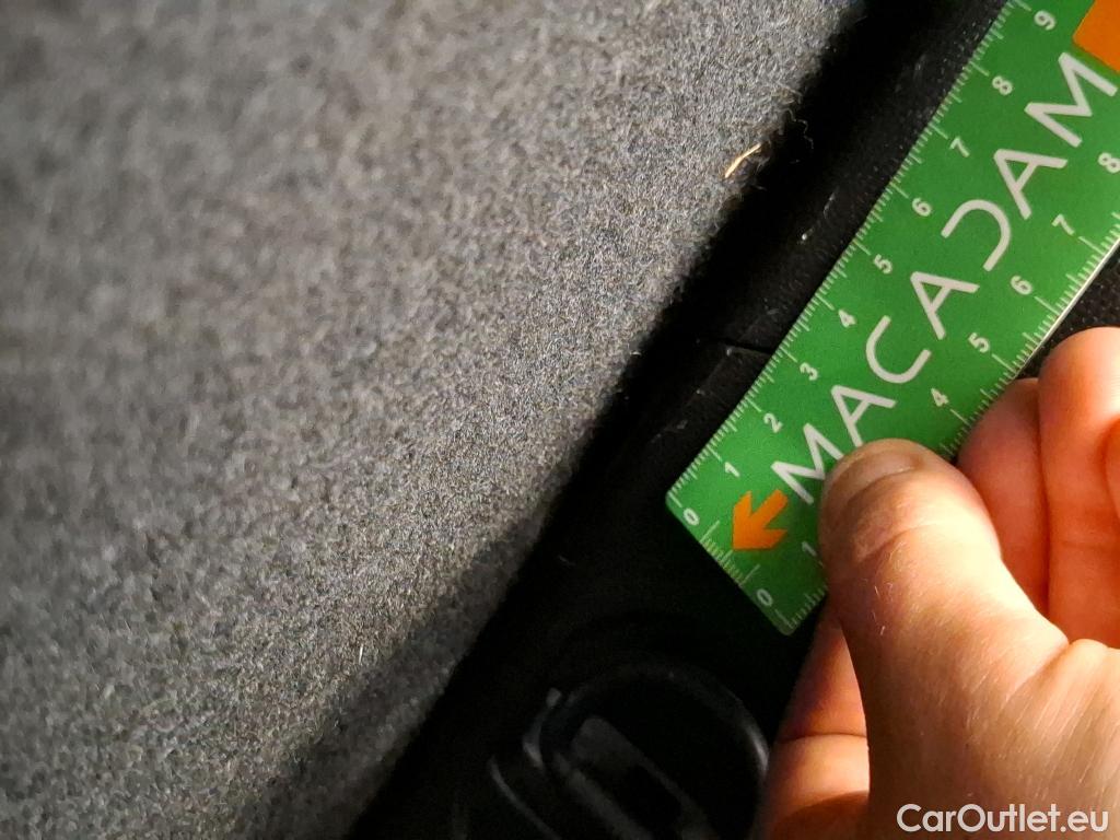  Peugeot  2008  Allure Business 1.5 HDi 130CV BVA8 E6d #56