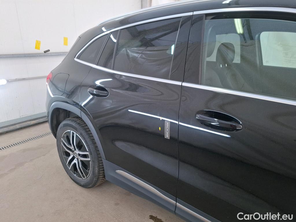  Mercedes  GLA MERCEDES-BENZ  / 2020 / 5P / SUV  250 e BUSINESS LINE DCT #11