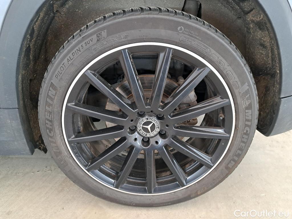  Mercedes  GLA MERCEDES-BENZ  / 2020 / 5P / SUV 2.0  220D AMG LINE 4MATIC DCT #8