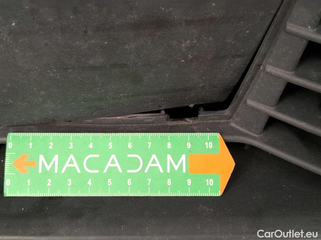  Peugeot  2008  Allure Business 1.5 HDi 130CV BVA8 E6d #52