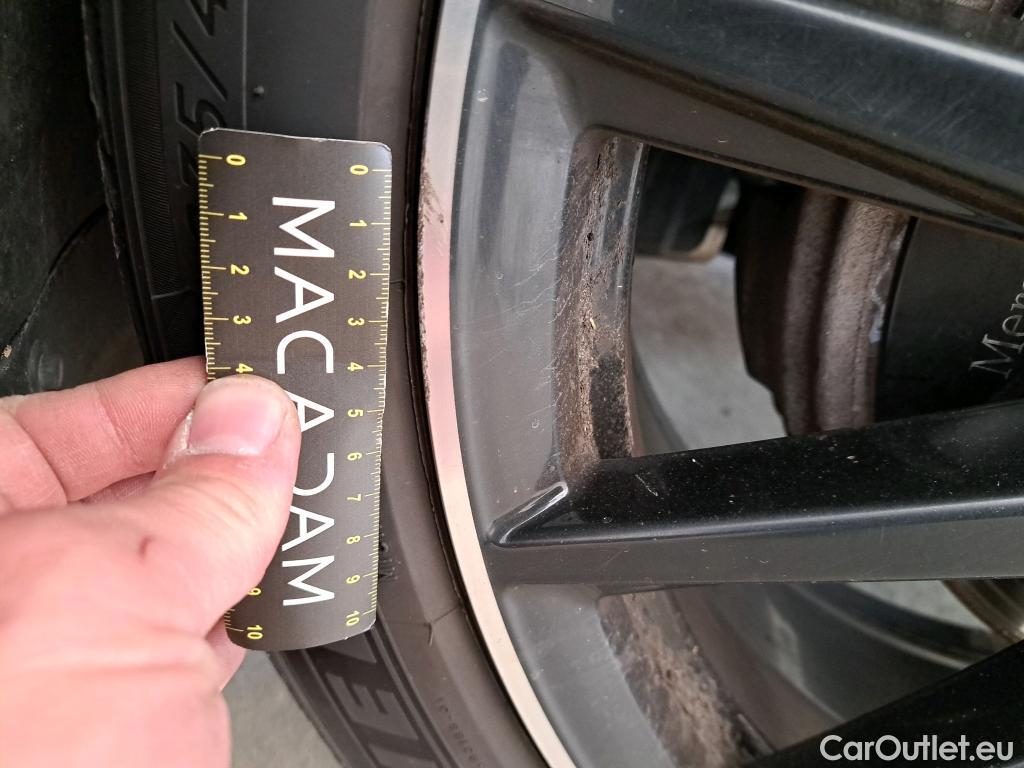  Mercedes  GLA MERCEDES-BENZ  / 2020 / 5P / SUV 2.0  220D AMG LINE 4MATIC DCT #4