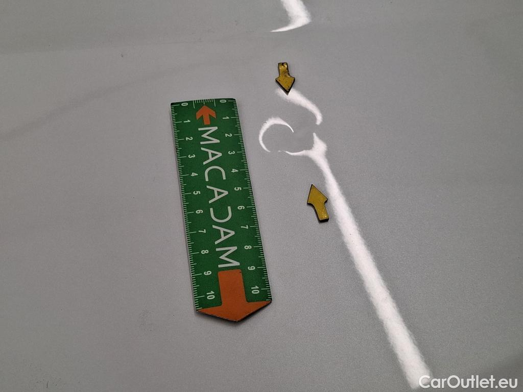  Peugeot  2008  Allure Business 1.5 HDi 130CV BVA8 E6d #4