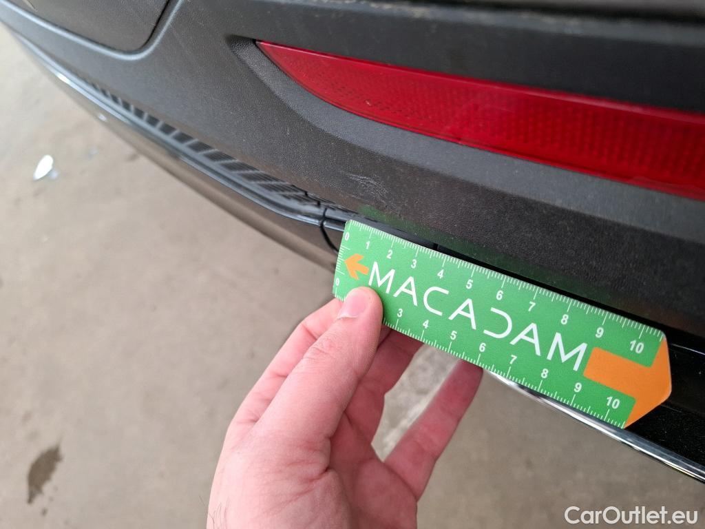  Mercedes  GLB MERCEDES-BENZ  / 2019 / 5P / SUV  220 d AMG Line 4Matic #2