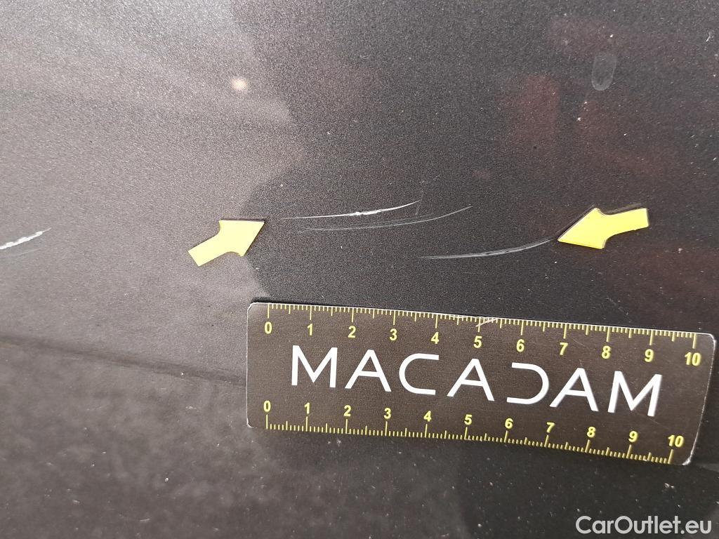  DS  DS7 DS DS 7 Crossback / 2017 / 5P / SUV BlueHDi 130 Auto Executive #16