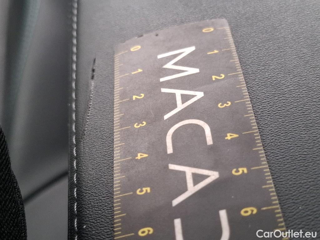  Peugeot  3008  Allure Pack 1.5 HDi 130CV BVA8 E6d #23