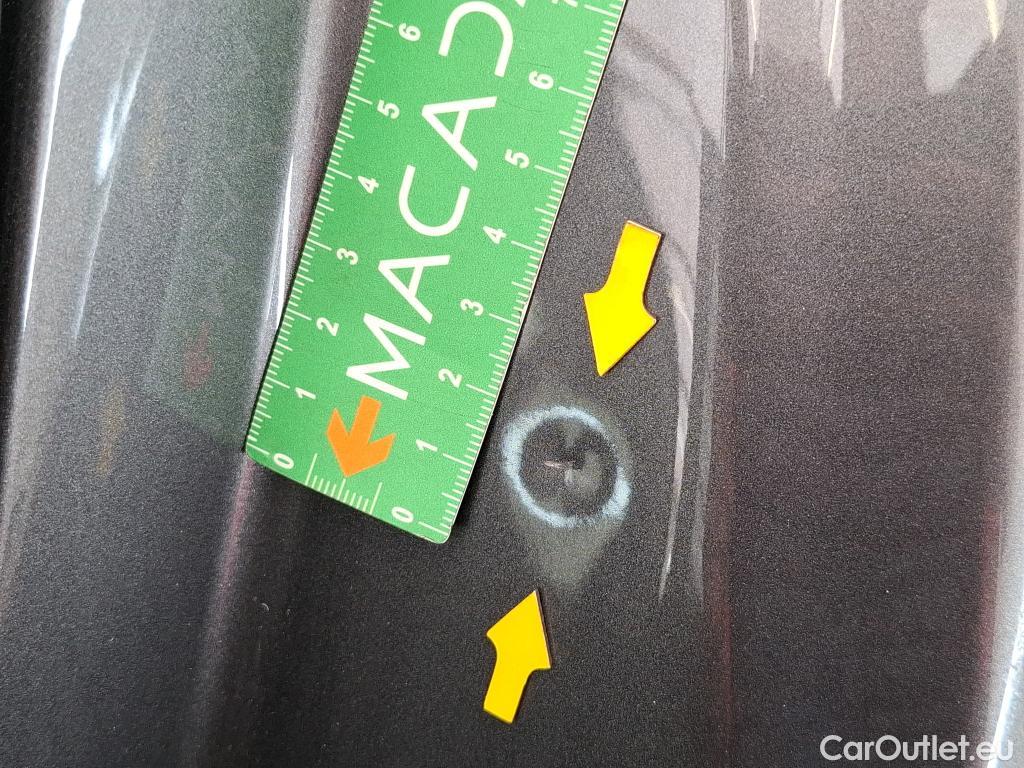  Peugeot  2008  Allure 1.5 HDi 130CV BVA8 E6d #28