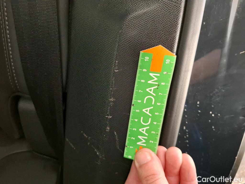  Peugeot  3008  Allure Business 1.2 PureTech 130CV BVA8 E6d #17