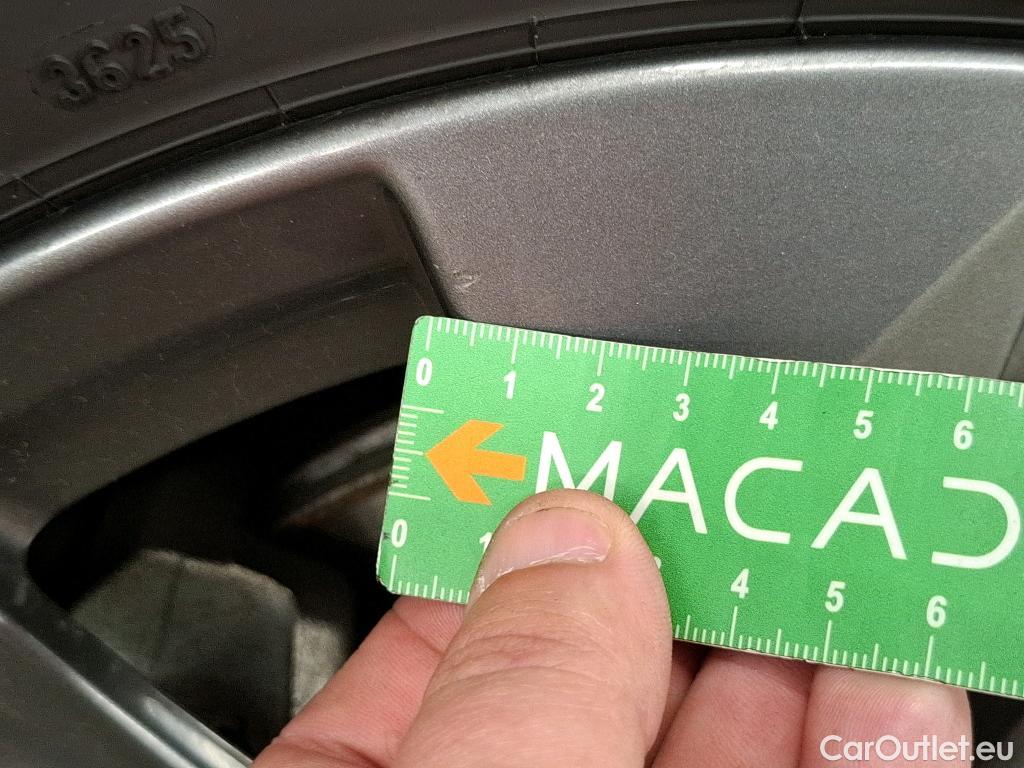  Peugeot  2008  Active Pack 1.5 HDi 110CV BVM6 E6d #82