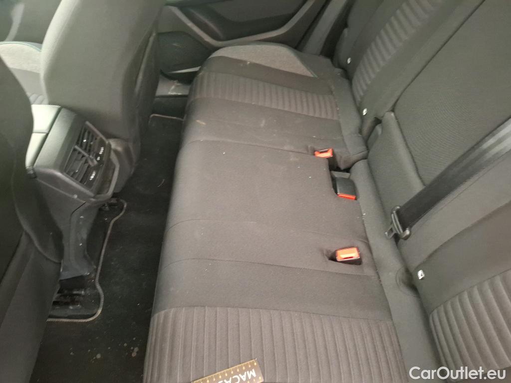  Peugeot  3008  II Style 1.5 HDi 130CV BVA8 E6d #27