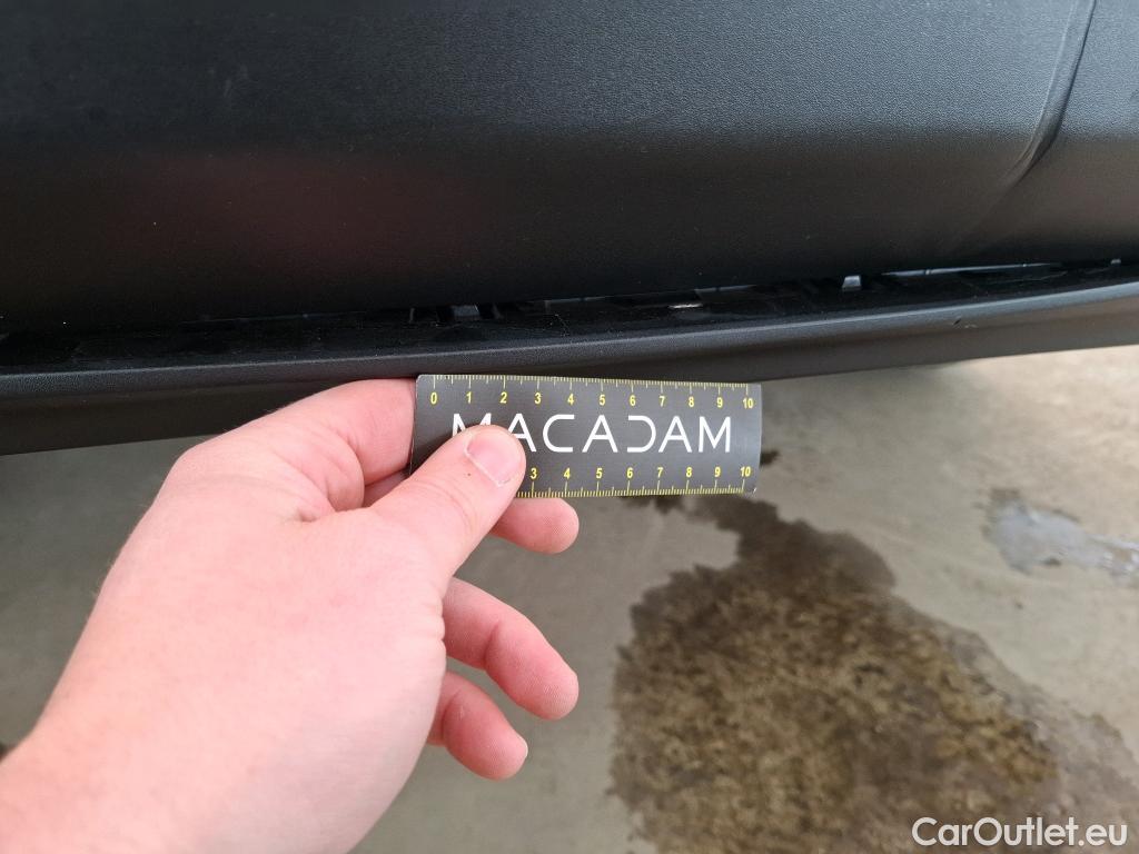  Peugeot  2008  Active Business 1.5 HDi 130CV BVA8 E6d #18