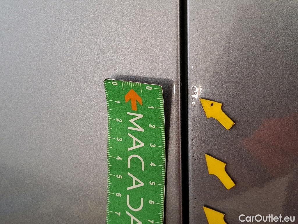  Peugeot  2008  Active Pack 1.5 HDi 110CV BVM6 E6d #32