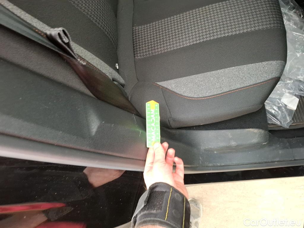  Peugeot  3008  Active Business 1.5 HDi 130CV BVA8 E6d #14