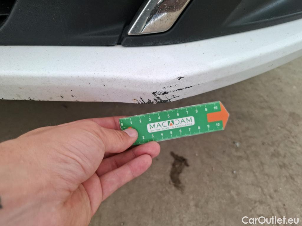  Peugeot  208 PEUGEOT  / 2015 / 5P / Berline &BLUEHDI 100 S&S ALLURE BUSINESS #14