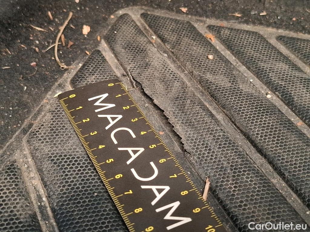  Peugeot  3008  Allure Pack 1.5 HDi 130CV BVA8 E6d #39