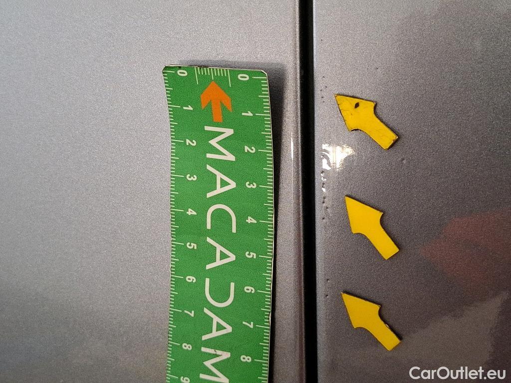  Peugeot  2008  Active Pack 1.5 HDi 110CV BVM6 E6d #33