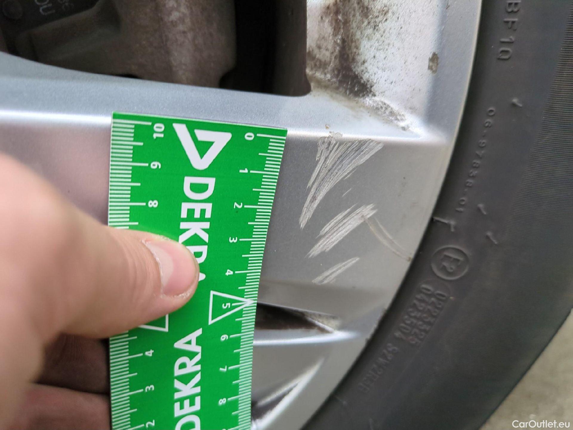  Peugeot  3008  Active Business 1.2 PureTech 130CV BVA8 E6d #5