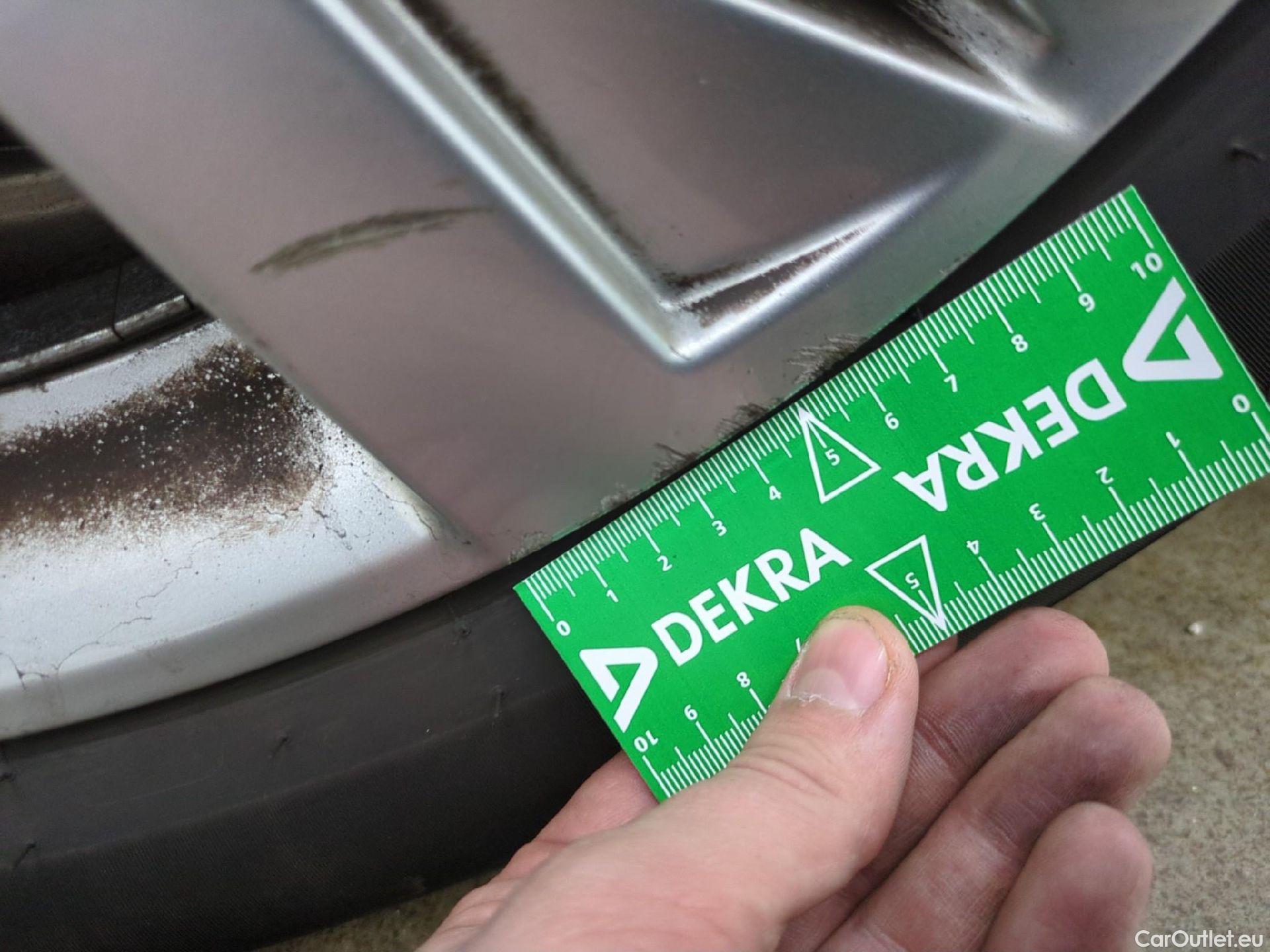  Peugeot  3008  Active Business 1.2 PureTech 130CV BVA8 E6d #18