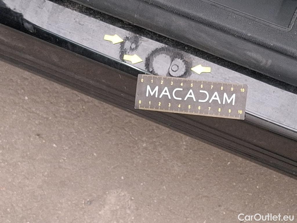  Peugeot  3008  Allure Pack 1.5 HDi 130CV BVA8 E6d #21