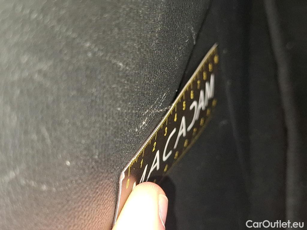  Peugeot  2008  Active Business 1.5 HDi 130CV BVA8 E6d #8