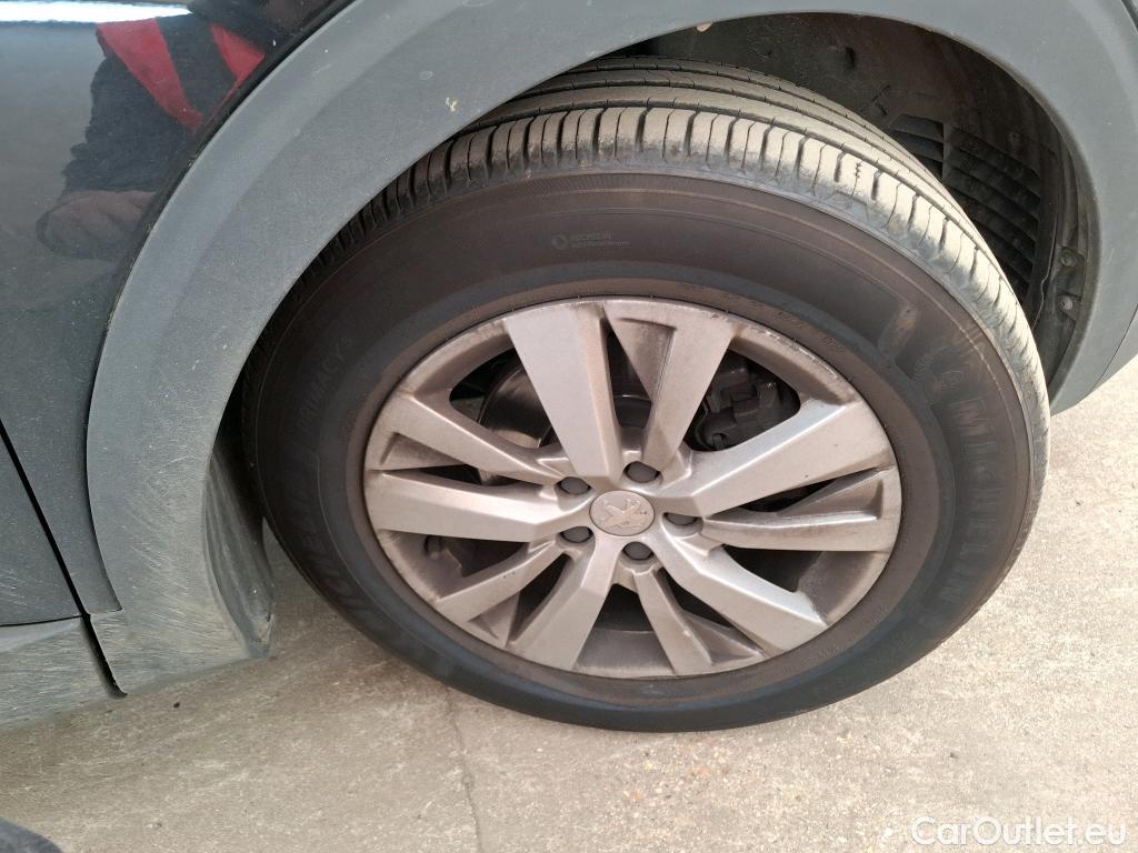  Peugeot  3008  Active Business 1.5 HDi 130CV BVA8 E6d #10