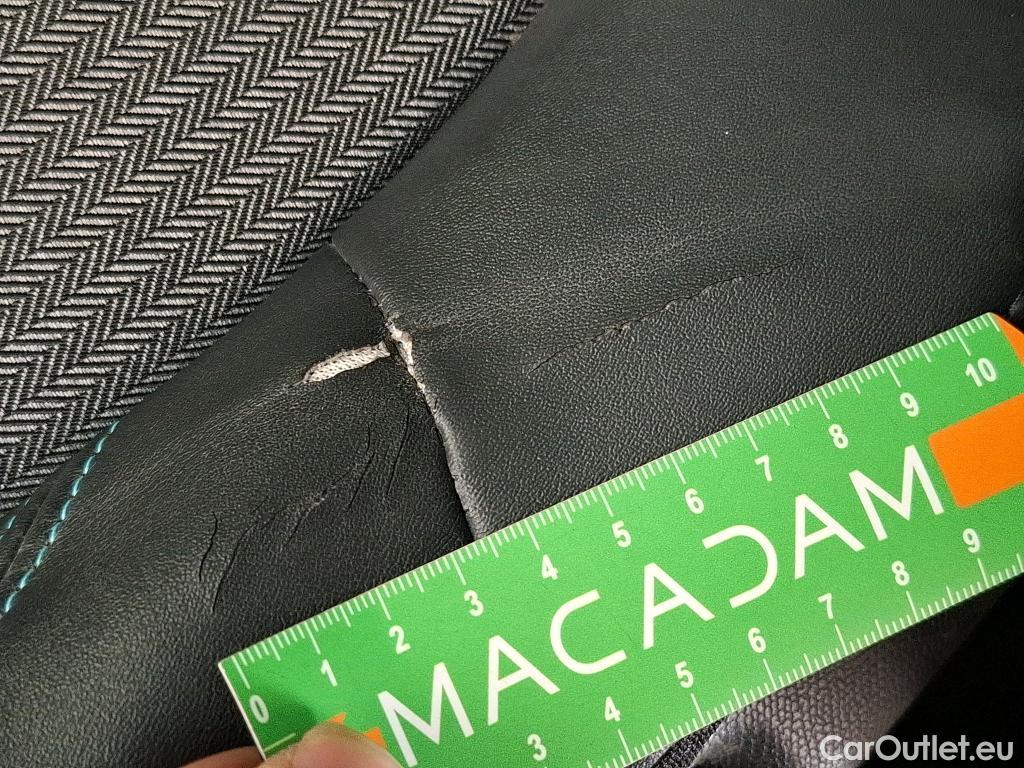  Peugeot  3008  Allure 1.5 HDi 130CV BVA8 E6d #13